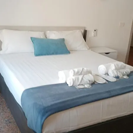 Vacanze Romane Da Manuela 펜션 로마